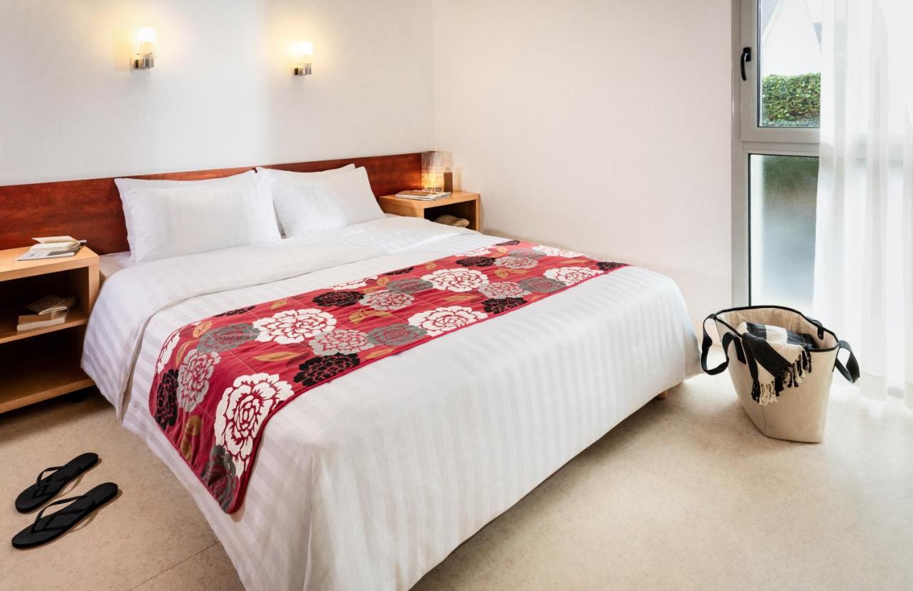 Residences Valdys Thalasso & Spa De Rockroum Роскоф Экстерьер фото