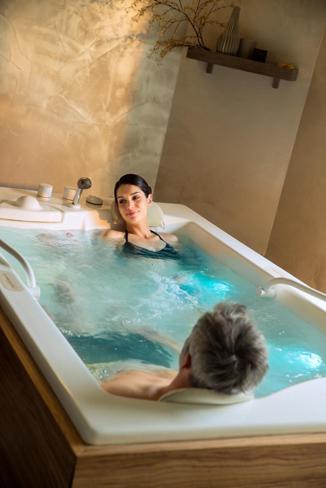 Residences Valdys Thalasso & Spa De Rockroum Роскоф Экстерьер фото
