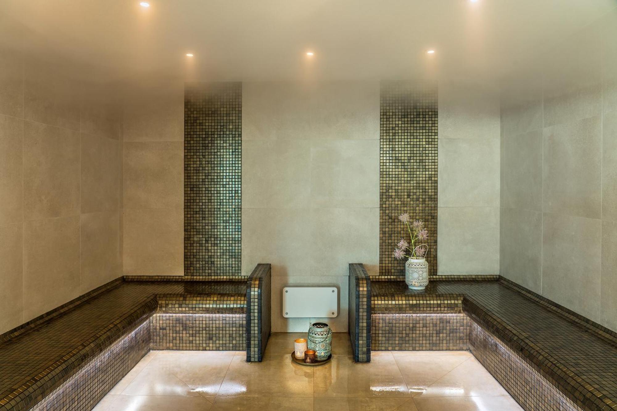 Residences Valdys Thalasso & Spa De Rockroum Роскоф Экстерьер фото