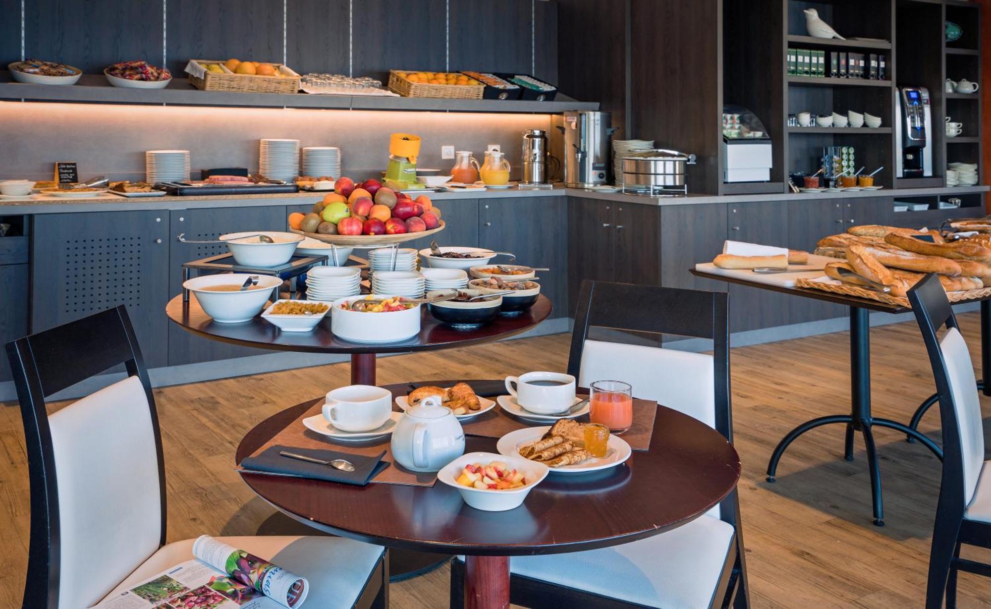 Residences Valdys Thalasso & Spa De Rockroum Роскоф Экстерьер фото
