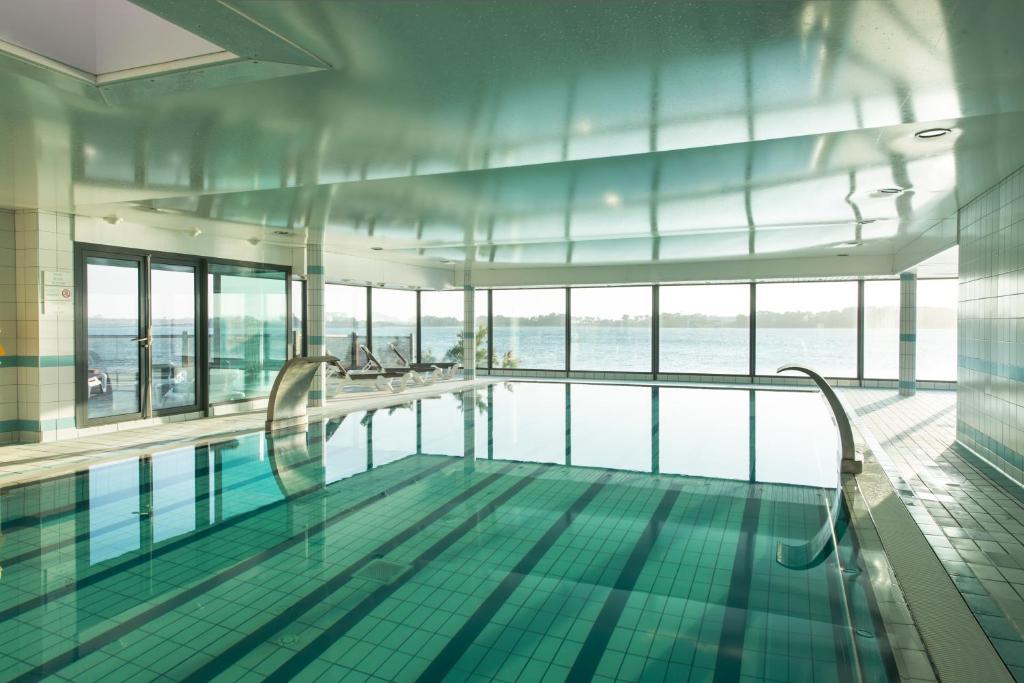 Residences Valdys Thalasso & Spa De Rockroum Роскоф Экстерьер фото